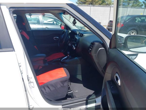 2017 KIA SOUL Base