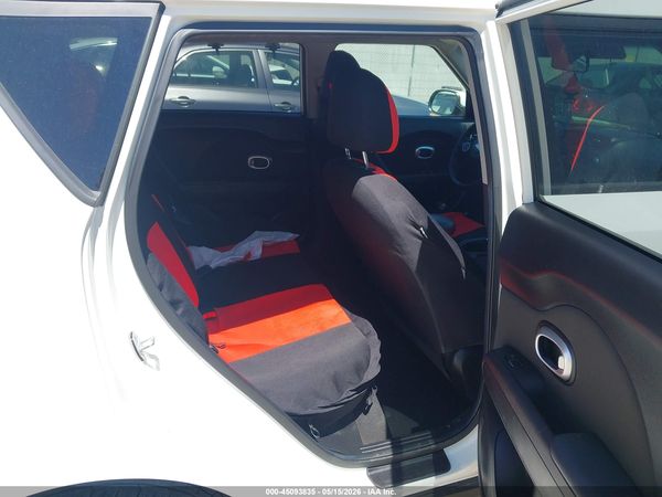 2017 KIA SOUL Base