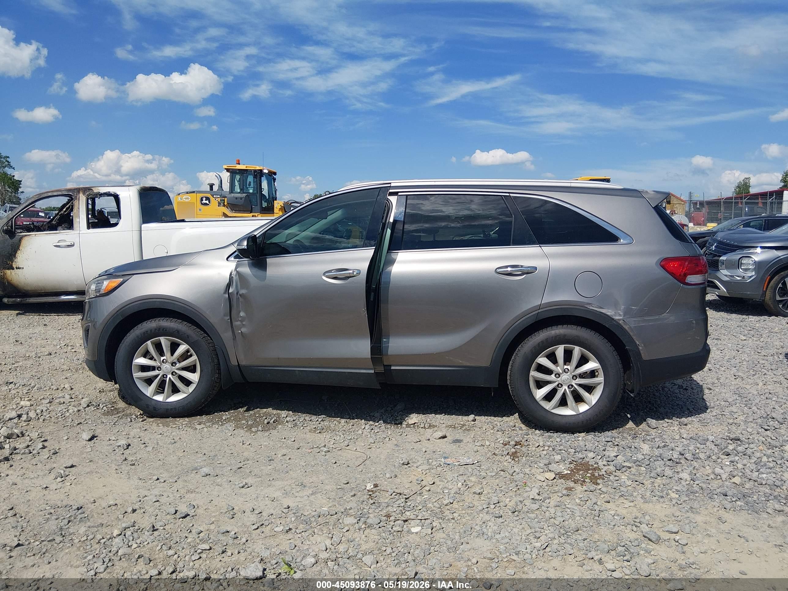 2018 KIA SORENTO 2.4L LX