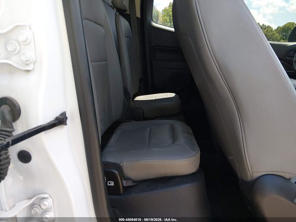 2018 CHEVROLET COLORADO WT — I8