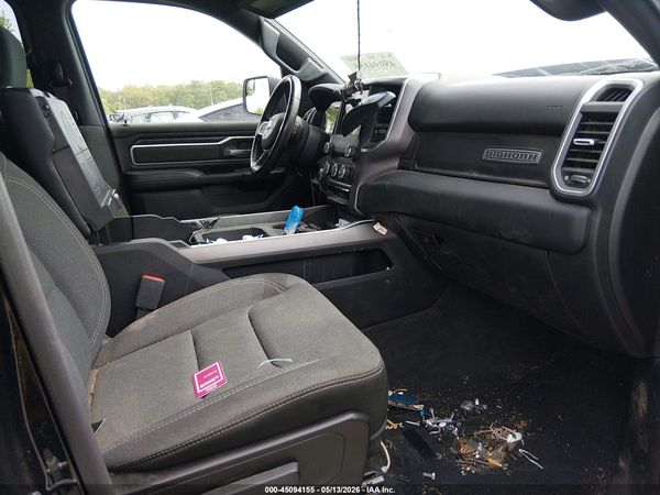 2021 RAM 1500 BIG HORN  4X4 6'4 BOX