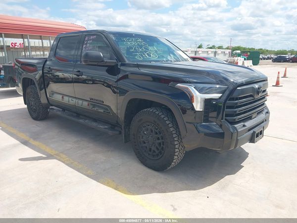 2025 TOYOTA TUNDRA SR5