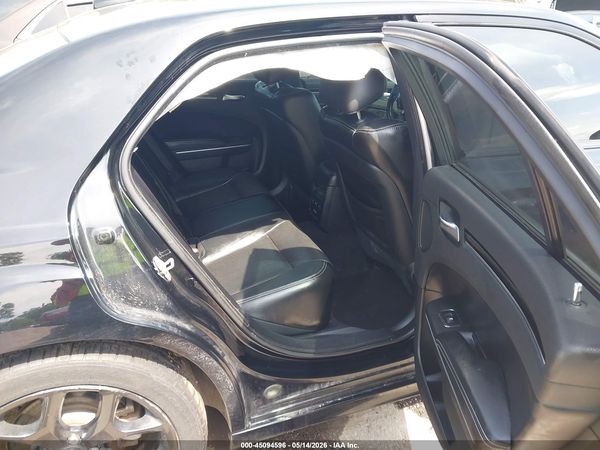 2021 CHRYSLER 300 300S — I8