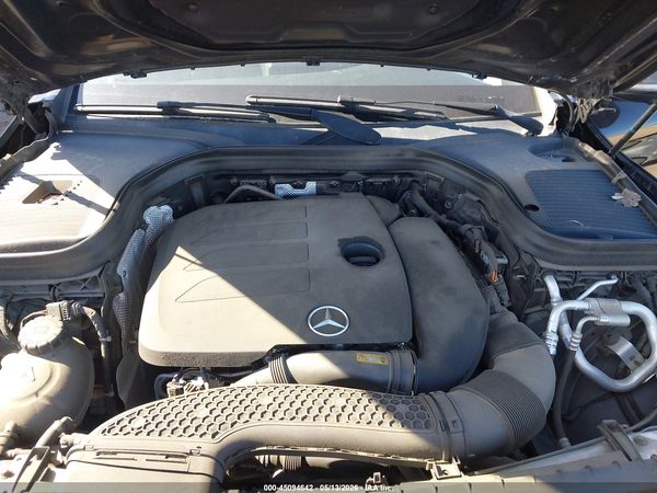 2021 MERCEDES-BENZ GLC 300 4MATIC SUV