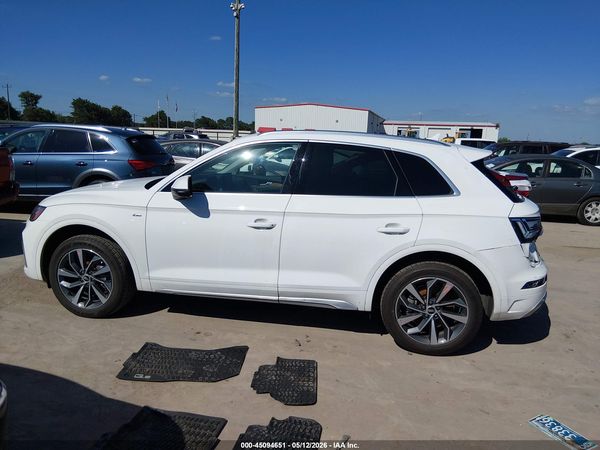 2022 AUDI Q5