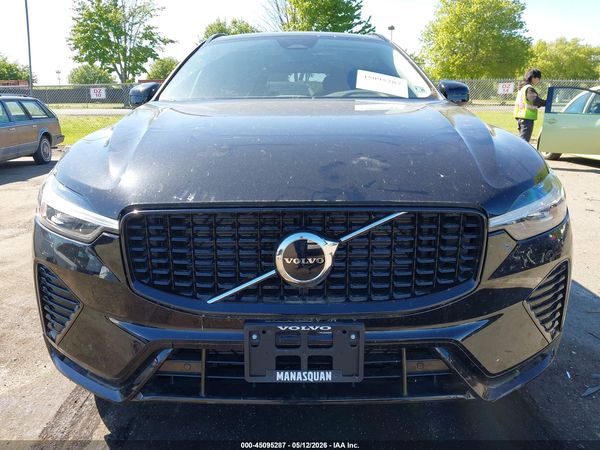2025 VOLVO XC60 B5 CORE