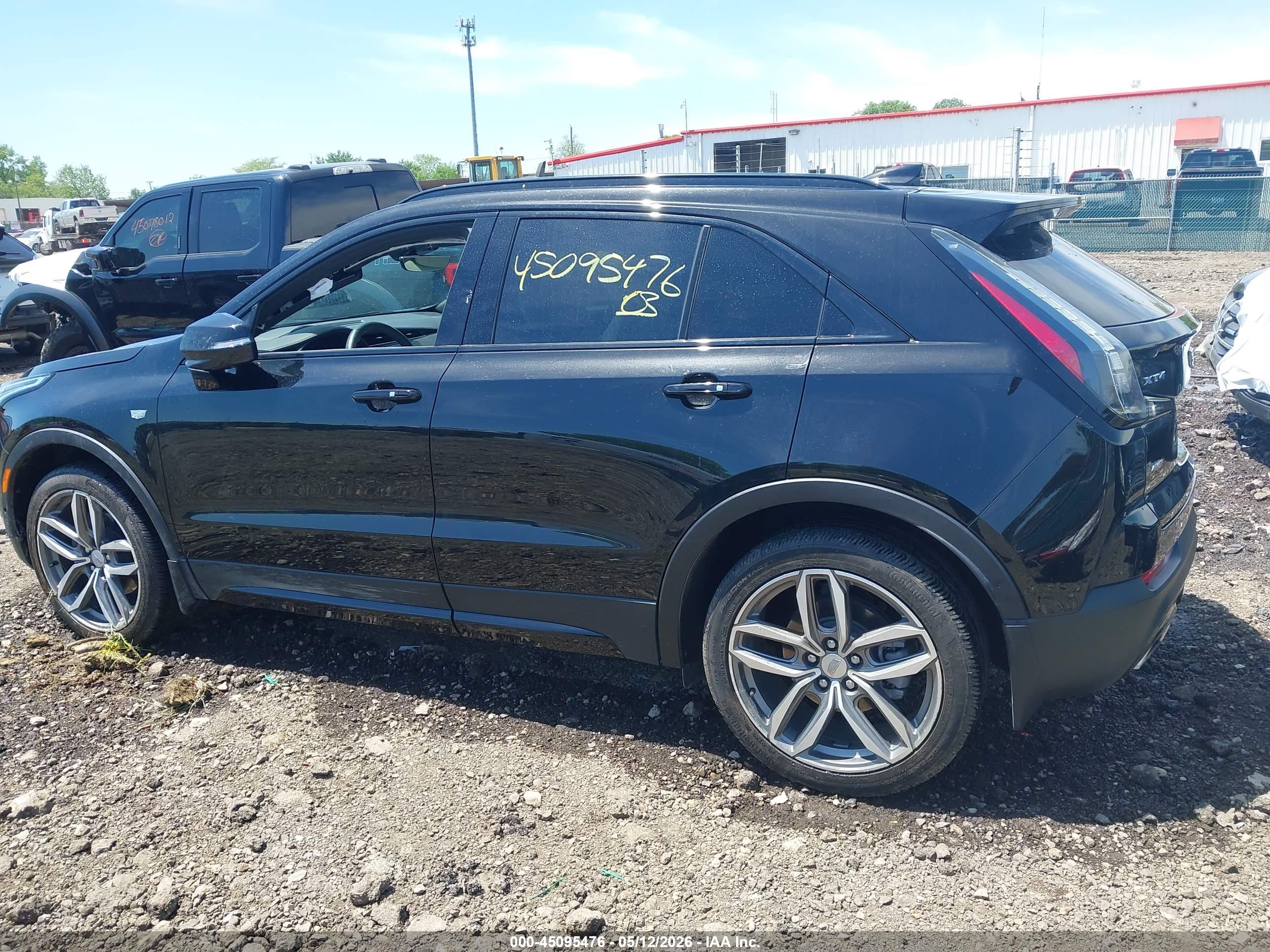 2023 CADILLAC XT4 AWD SPORT