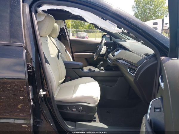 2023 CADILLAC XT4 AWD SPORT