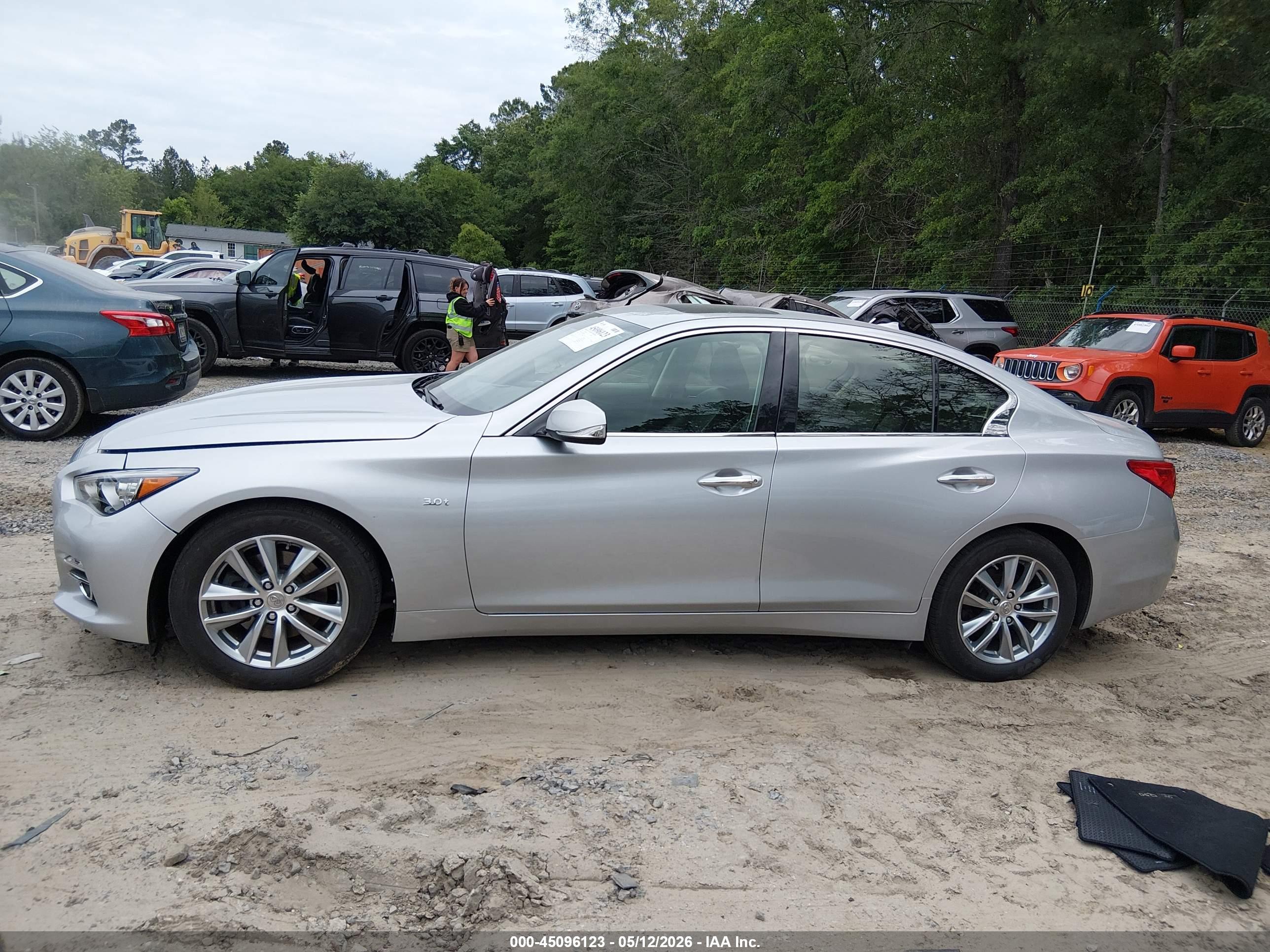 2017 INFINITI Q50 3.0T PREMIUM