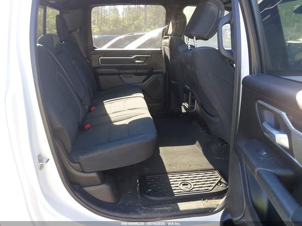 2022 RAM 1500 BIG HORN  4X4 5'7 BOX