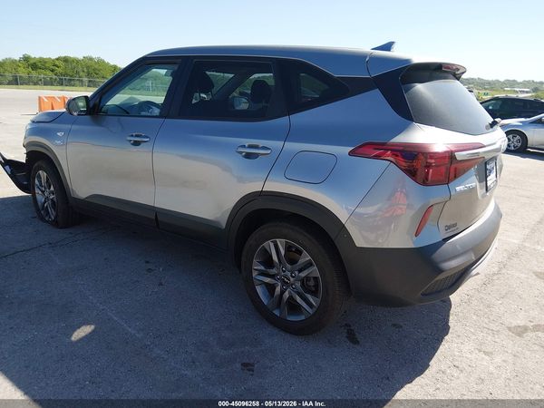 2022 KIA SELTOS LX