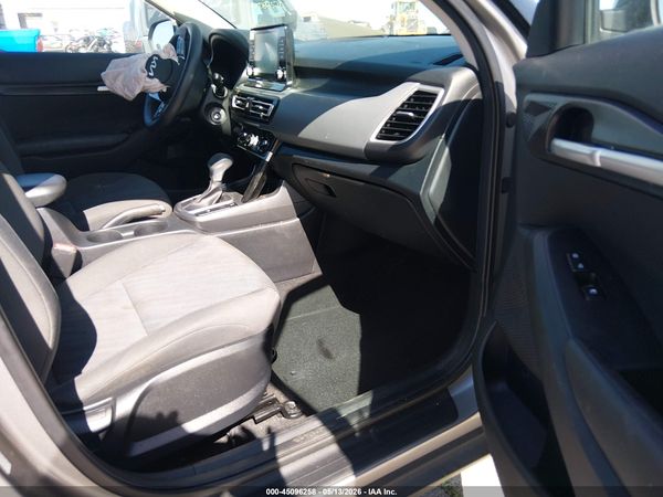 2022 KIA SELTOS LX