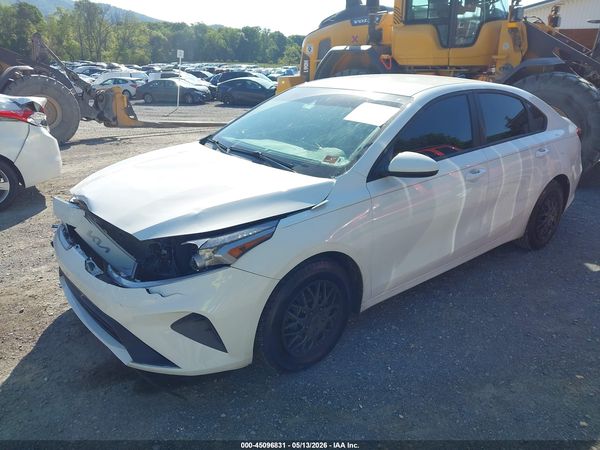2023 KIA FORTE LX