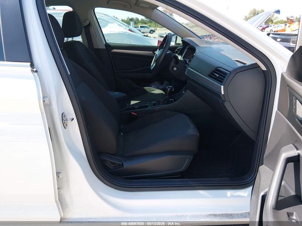 2019 VOLKSWAGEN JETTA — I5