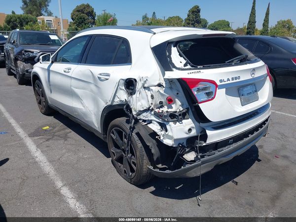 2018 MERCEDES-BENZ GLA 250 GLA250