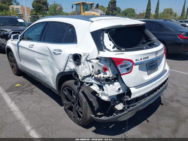 2018 MERCEDES-BENZ GLA 250 GLA250
