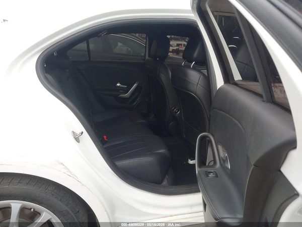 2019 MERCEDES-BENZ A 220 A220