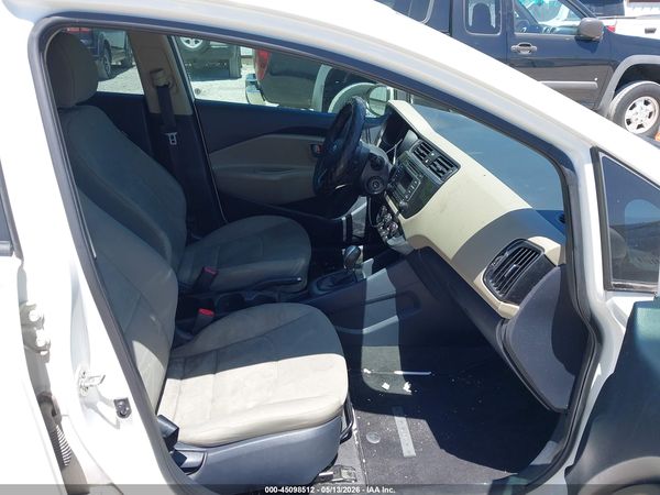 2017 KIA RIO LX