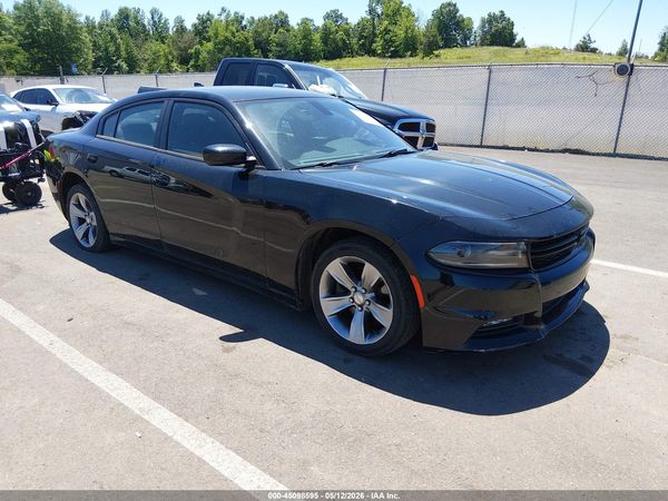 2016 DODGE CHARGER SXT