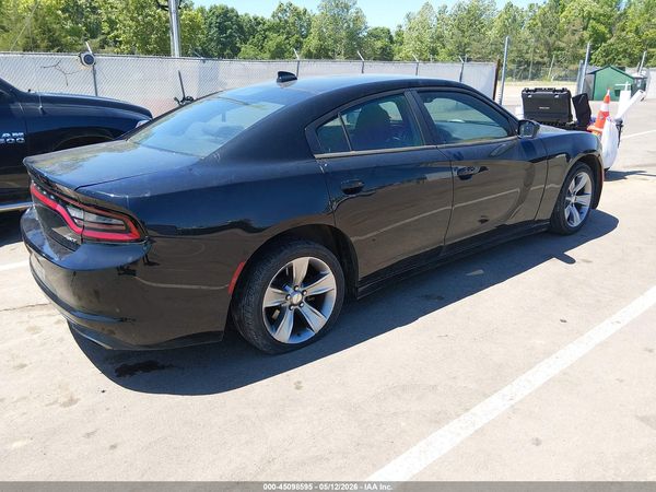 2016 DODGE CHARGER SXT