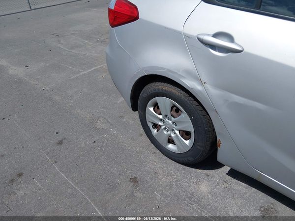 2016 KIA FORTE LX