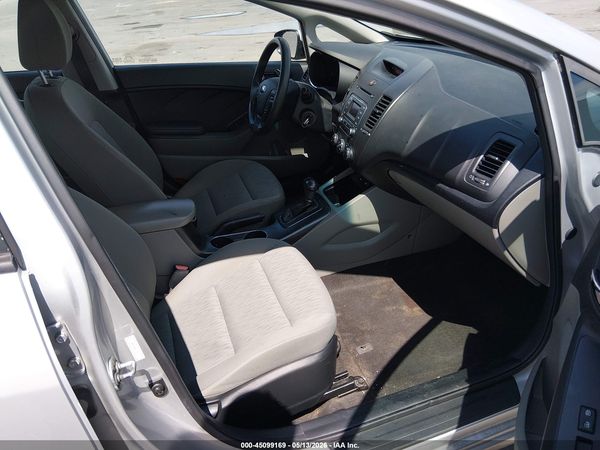 2016 KIA FORTE LX