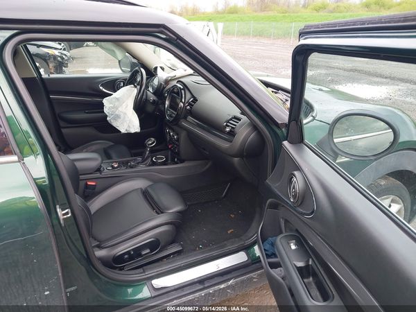 2017 MINI CLUBMAN COOPER S