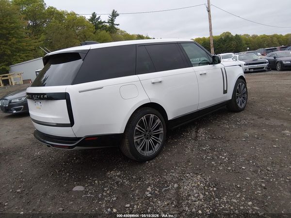 2025 LAND ROVER RANGE ROVER P400 SE 7 SEAT
