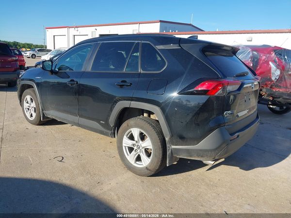 2019 TOYOTA RAV4 LE