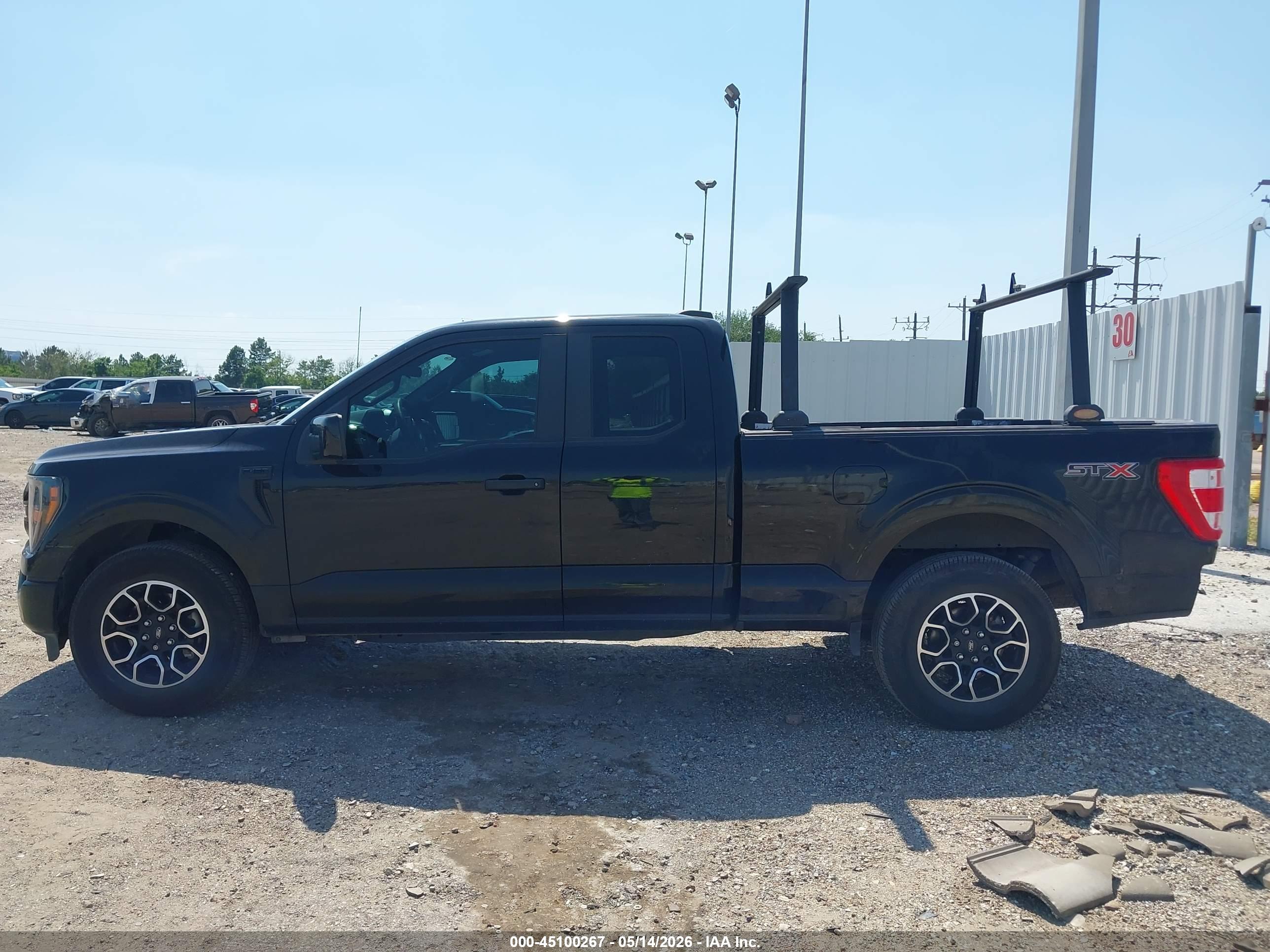 2023 FORD F-150 XL