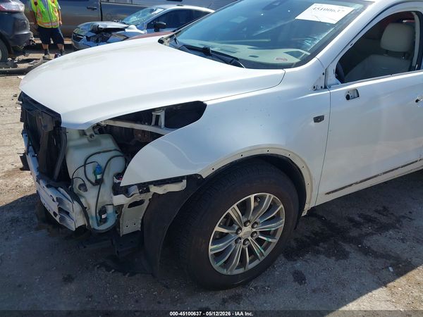 2017 CADILLAC XT5 LUXURY