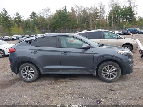 2018 HYUNDAI TUCSON SE