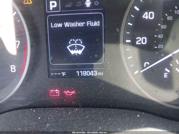 2016 HYUNDAI TUCSON SE