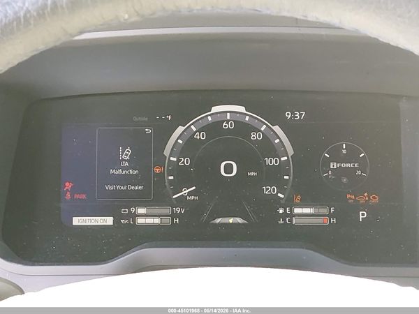 2022 TOYOTA TUNDRA PLATINUM