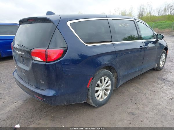2017 CHRYSLER PACIFICA TOURING — I4