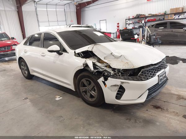 2022 KIA K5 LXS