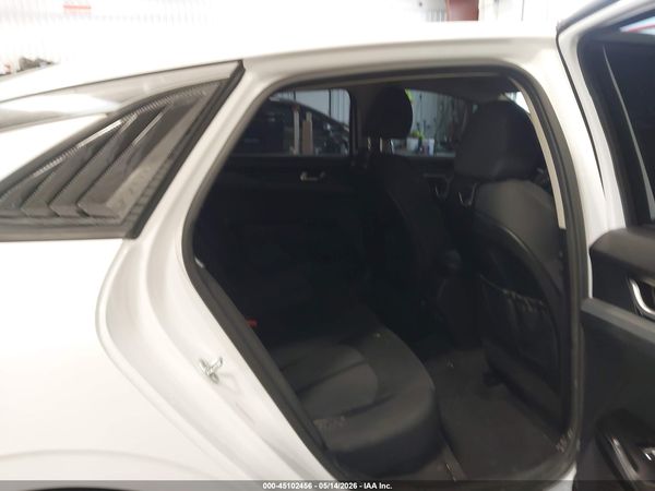 2022 KIA K5 LXS