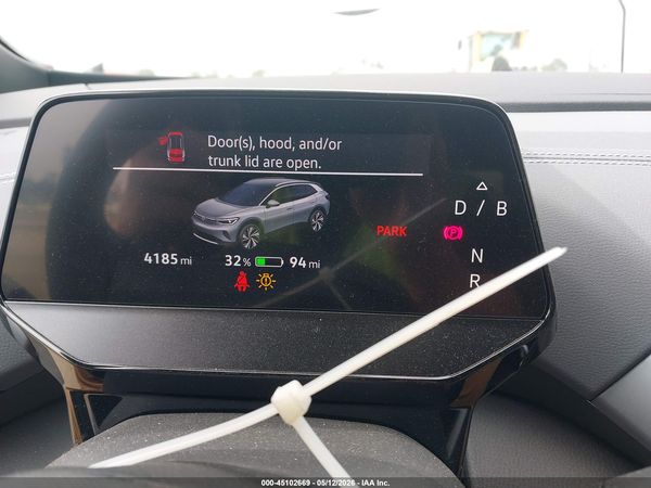 2025 VOLKSWAGEN ID.4 AWD PRO — I7