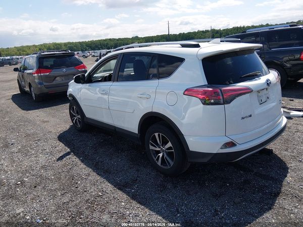 2018 TOYOTA RAV4 XLE