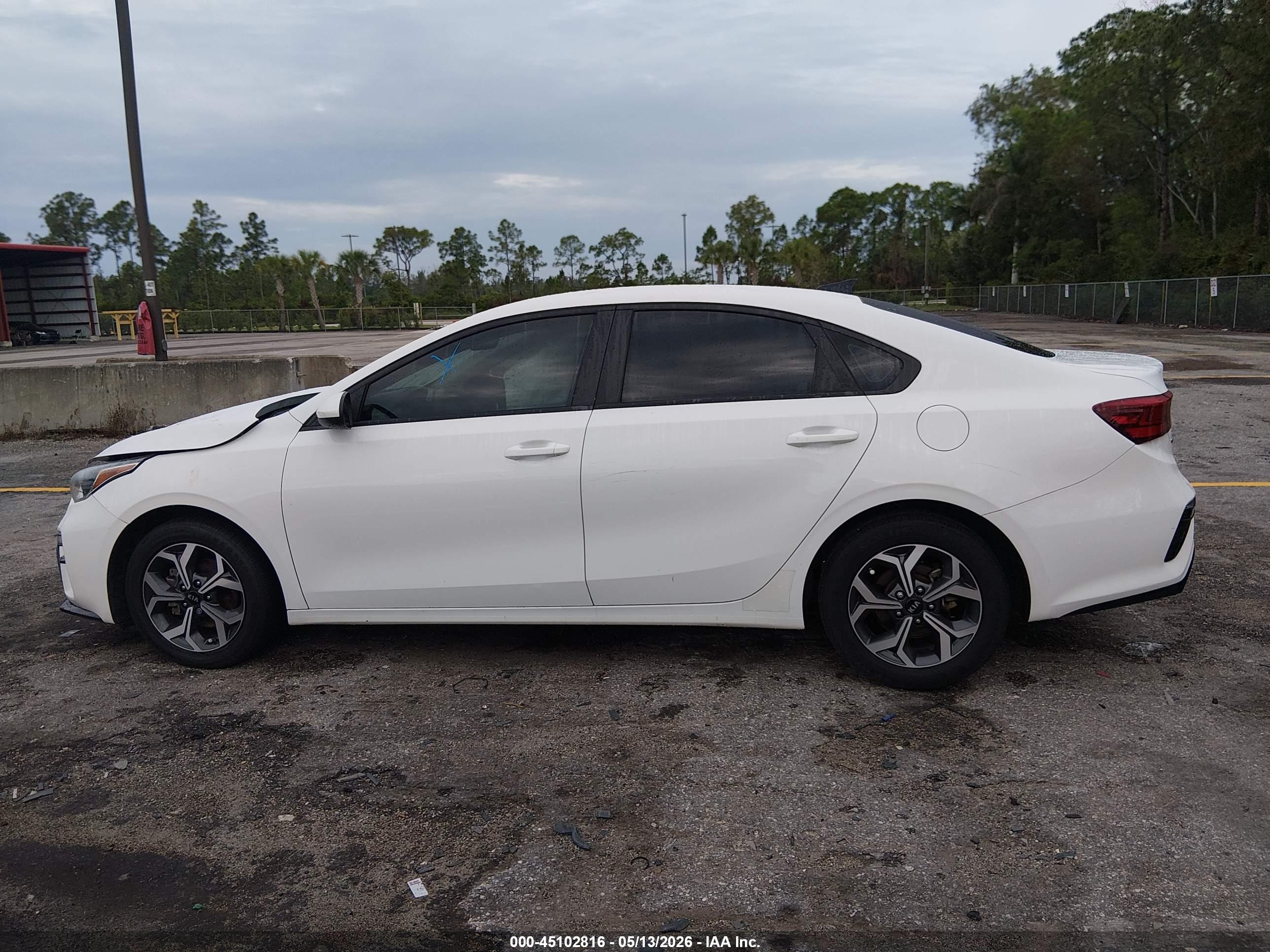 2021 KIA FORTE LXS