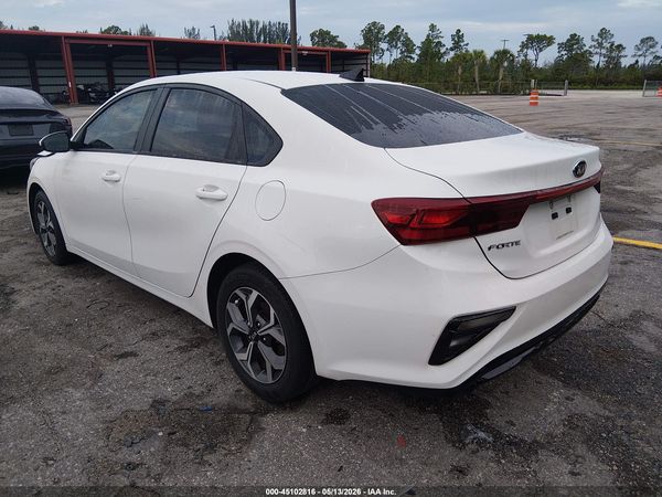 2021 KIA FORTE LXS