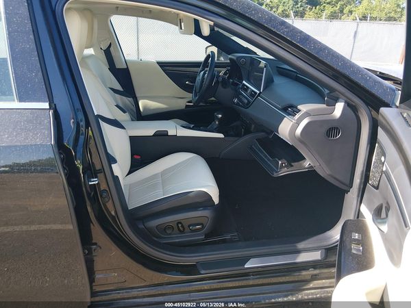 2022 LEXUS ES 350 ULTRA LUXURY