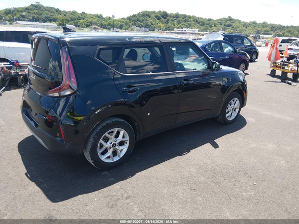 2023 KIA SOUL LX
