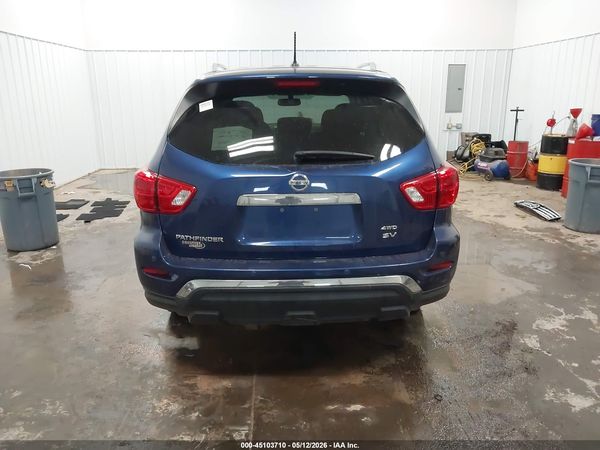 2018 NISSAN PATHFINDER SV