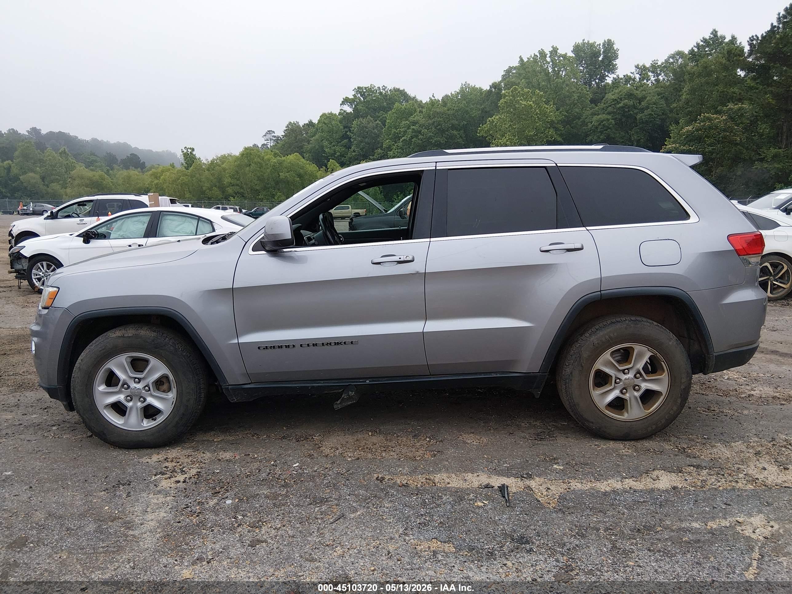 2017 JEEP GRAND CHEROKEE LAREDO 4X4