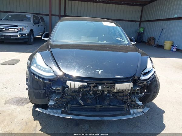 2018 TESLA MODEL 3 LONG RANGE/MID RANGE
