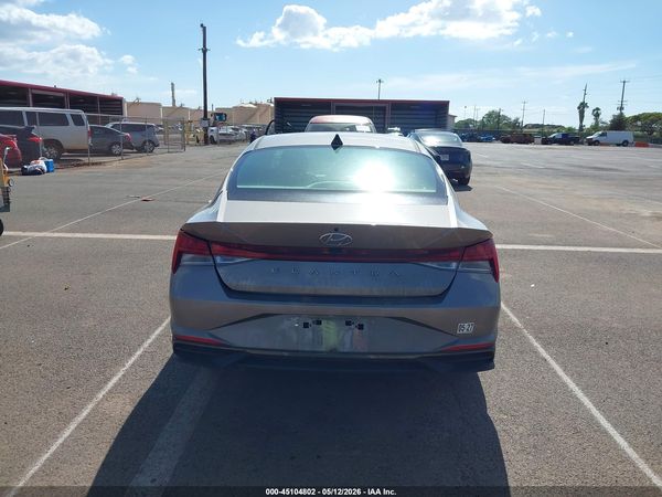 2022 HYUNDAI ELANTRA SEL