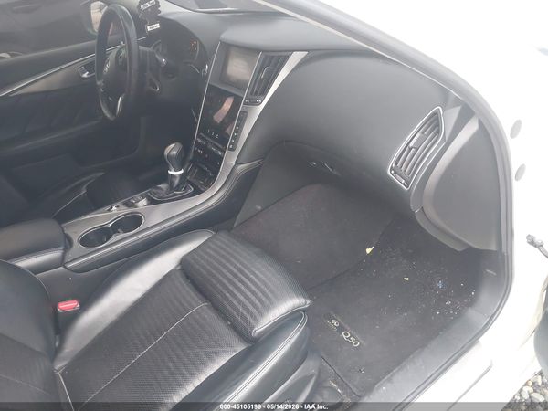 2016 INFINITI Q50 3.0T RED SPORT 400