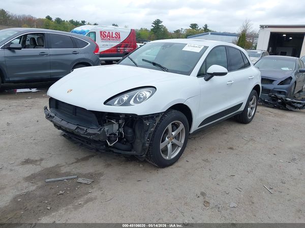 2018 PORSCHE MACAN