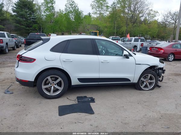 2018 PORSCHE MACAN